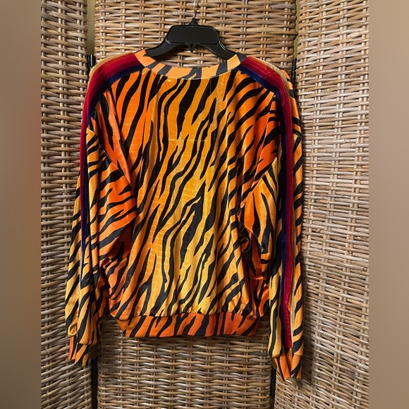 #106 Aviator Nation Classic Velvet Relaxed Tiger Print - Size Small - Picture 5 of 7